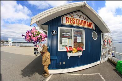 restaurant on dock