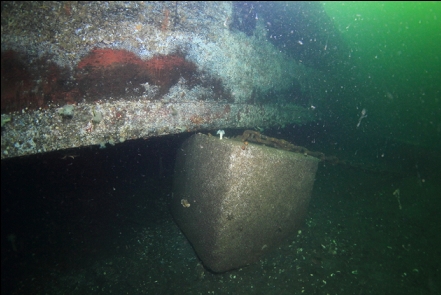 anchor block below a drydock