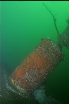 EXHAUST STACK ON TOP OF CABIN