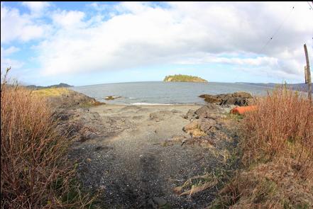 short trail to the beach