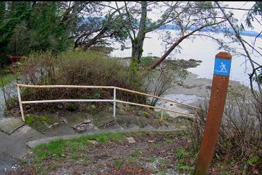 STEPS TO BEACH